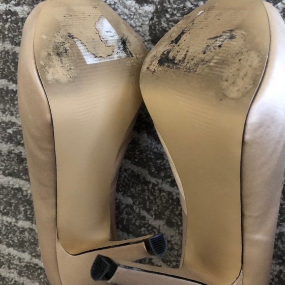 Steve Madden Feelixx Champagne Satin Size 6 1/2 - Picture 4 of 11